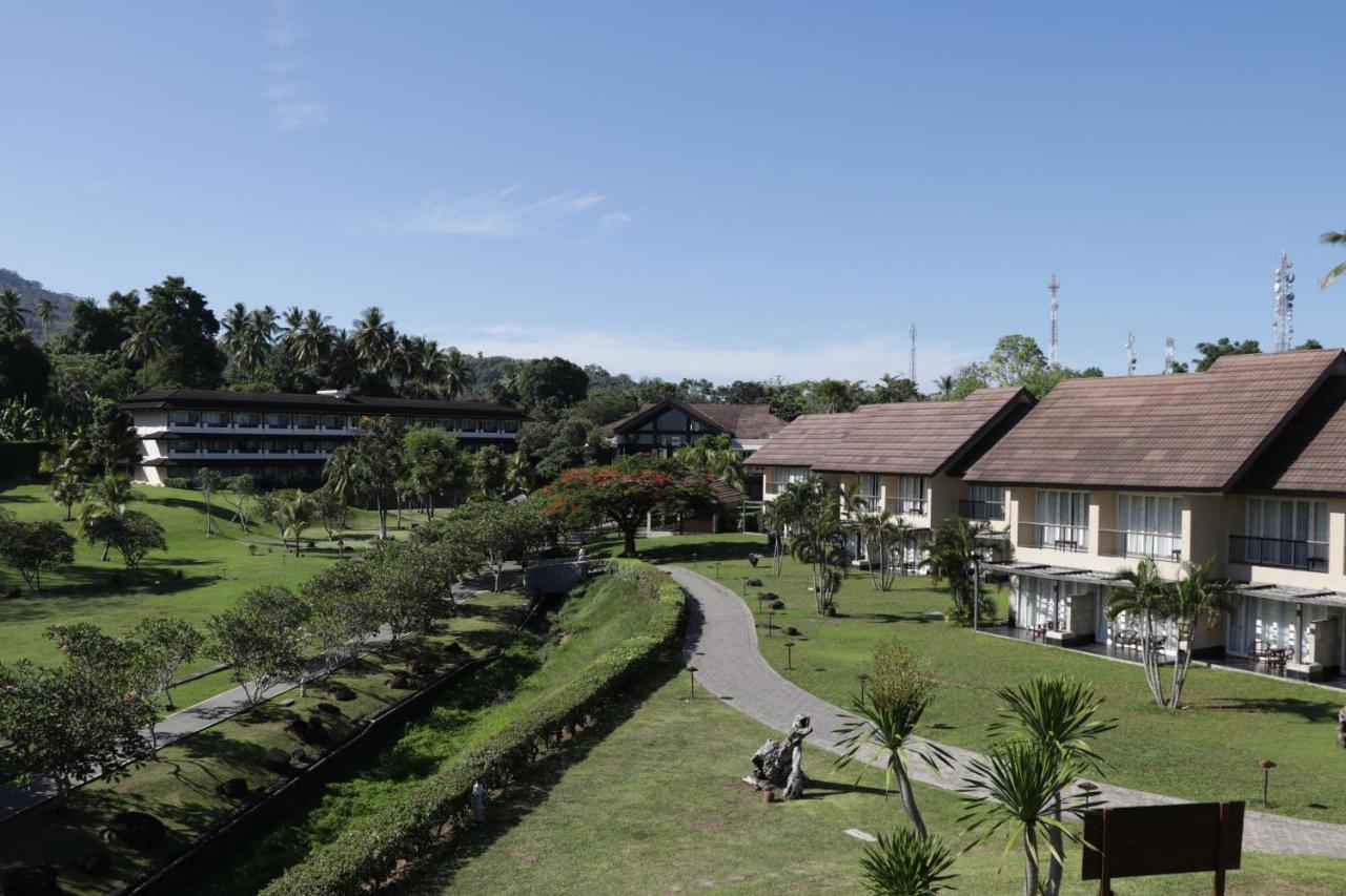 Hotel Grand Luley Manado Esterno foto