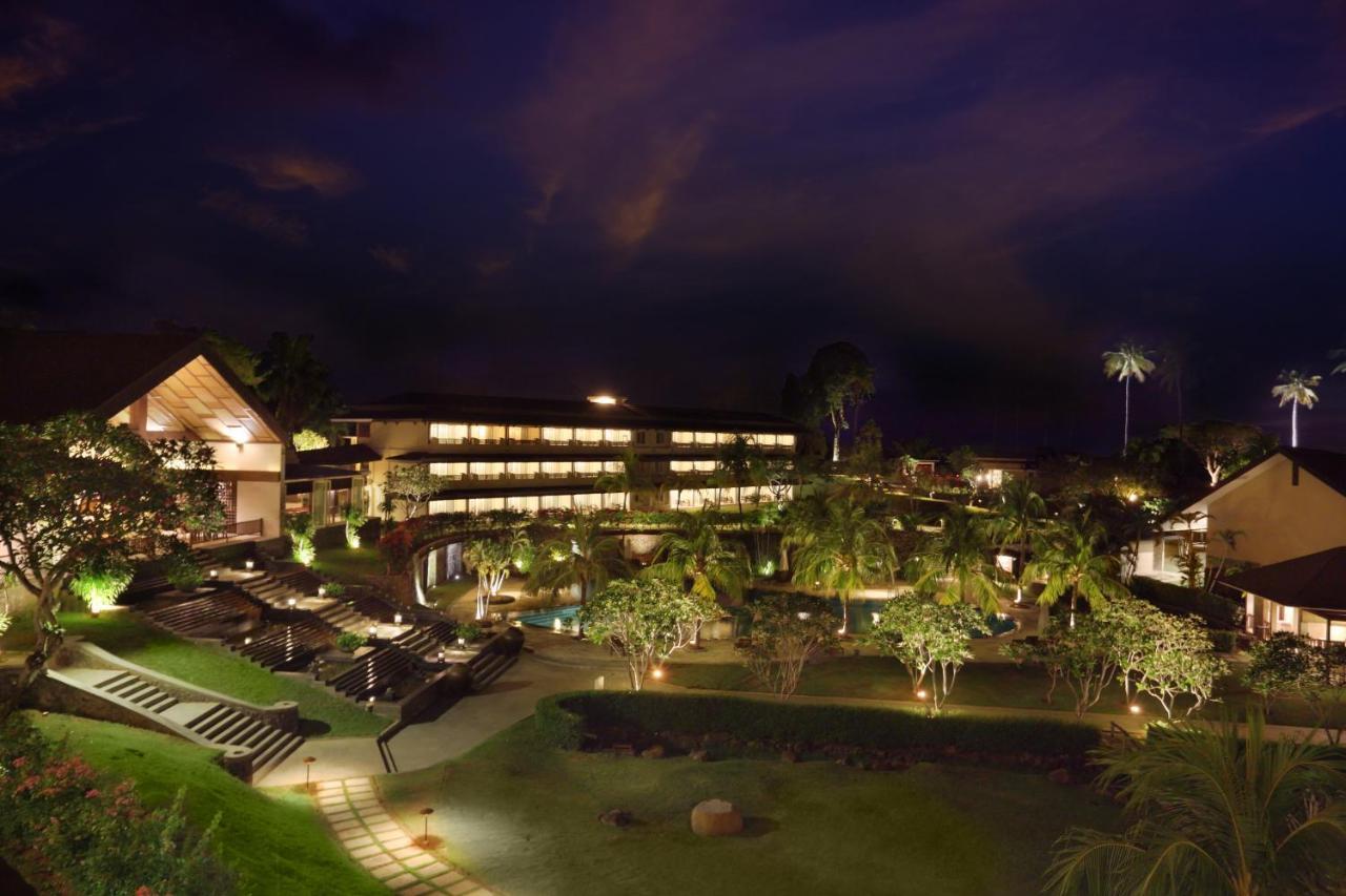 Hotel Grand Luley Manado Esterno foto