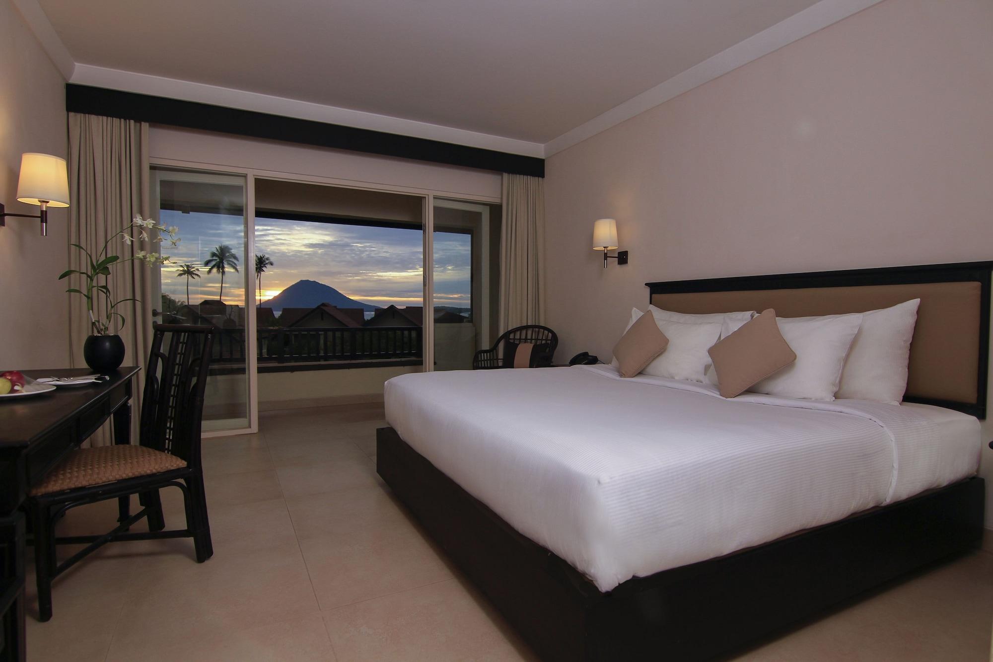 Hotel Grand Luley Manado Esterno foto