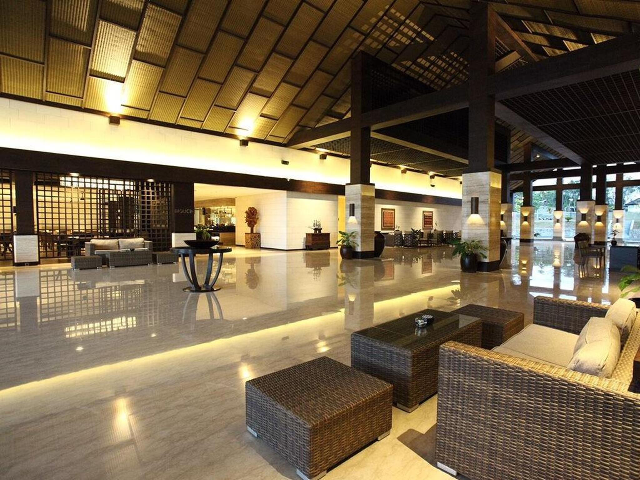 Hotel Grand Luley Manado Esterno foto