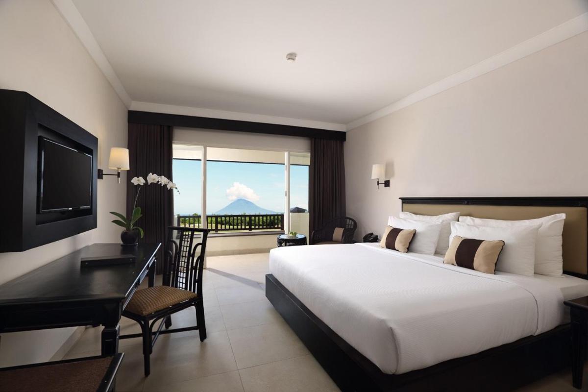 Hotel Grand Luley Manado Esterno foto